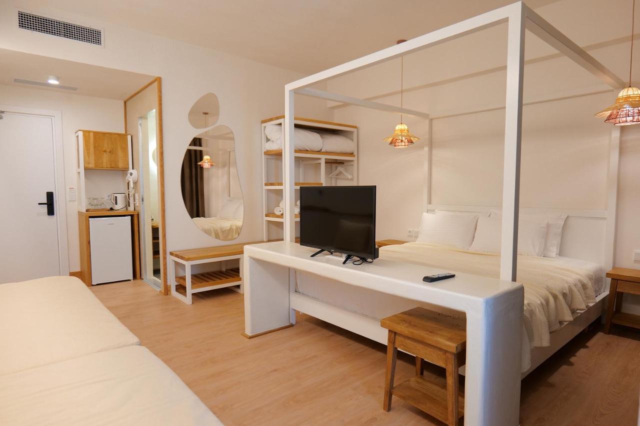 Alex & Sofi Hotel Himare Exterior photo