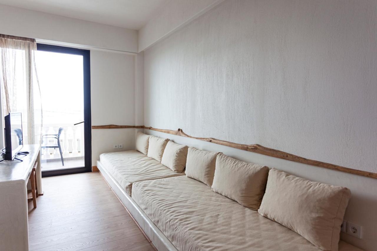 Alex & Sofi Hotel Himare Exterior photo